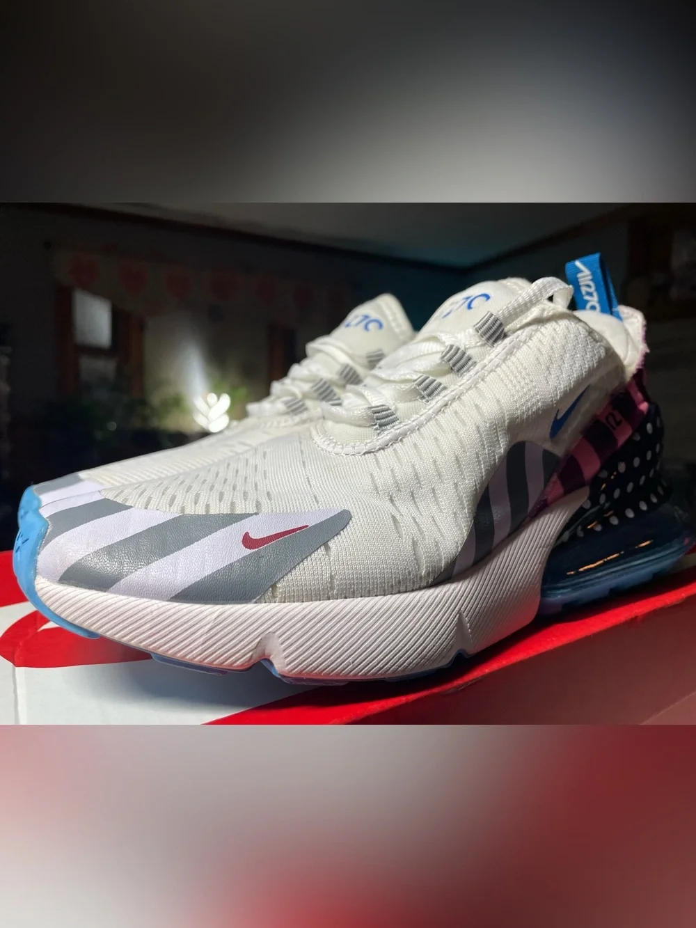 Nike Air Max 270 White with Blue, Pink & Navy Accents 7.5W - 6Y